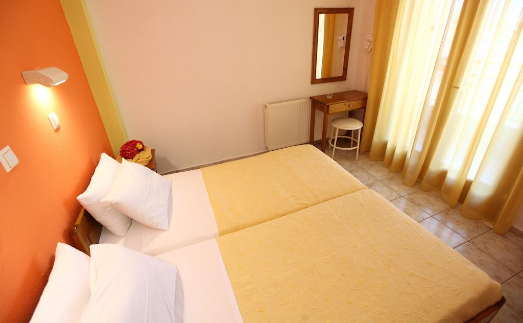 Nama Apartments Szkála Potamiász Szoba fotó