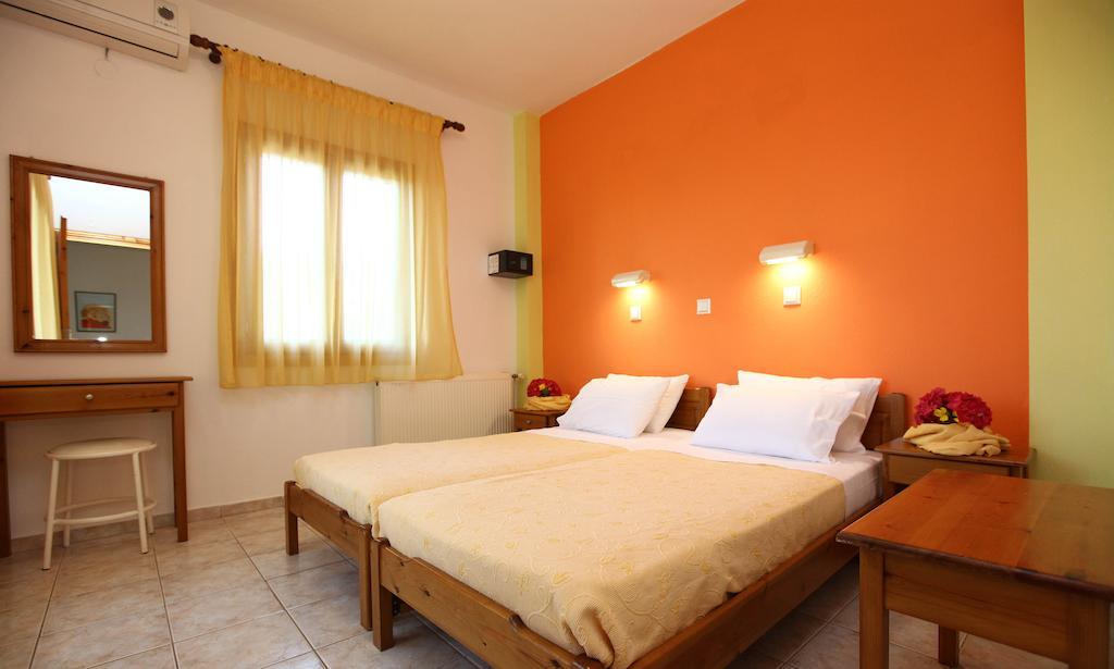 Nama Apartments Szkála Potamiász Szoba fotó